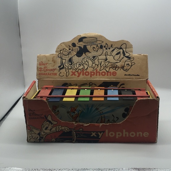 Disney Other - Disney vintage metal xylophone tudor metal